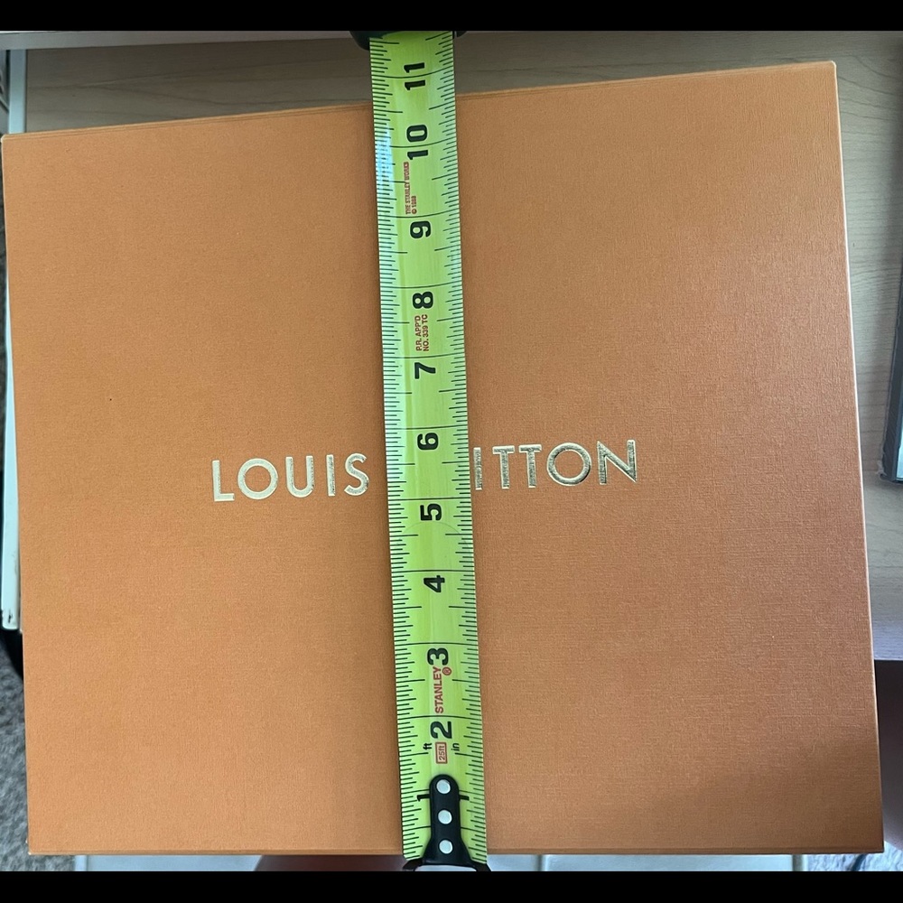 Lv Box Medium - image 4